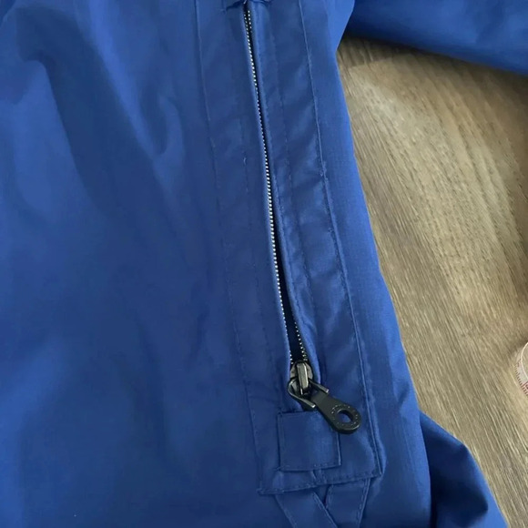blue rain jacket - Picture 2 of 8